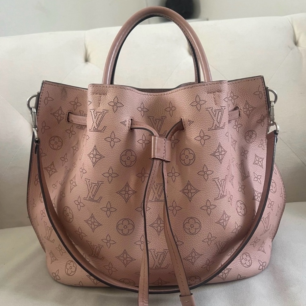 Louis Vuitton Mahina pink Girolata bag  Monogram Tote
